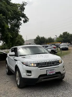Land Rover Range Rover Evoque Pure Plus AWD 2013 White