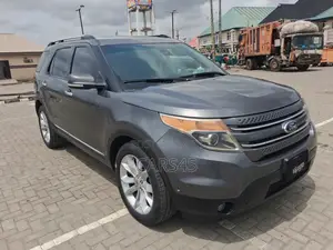 Ford Explorer 2014 Gray