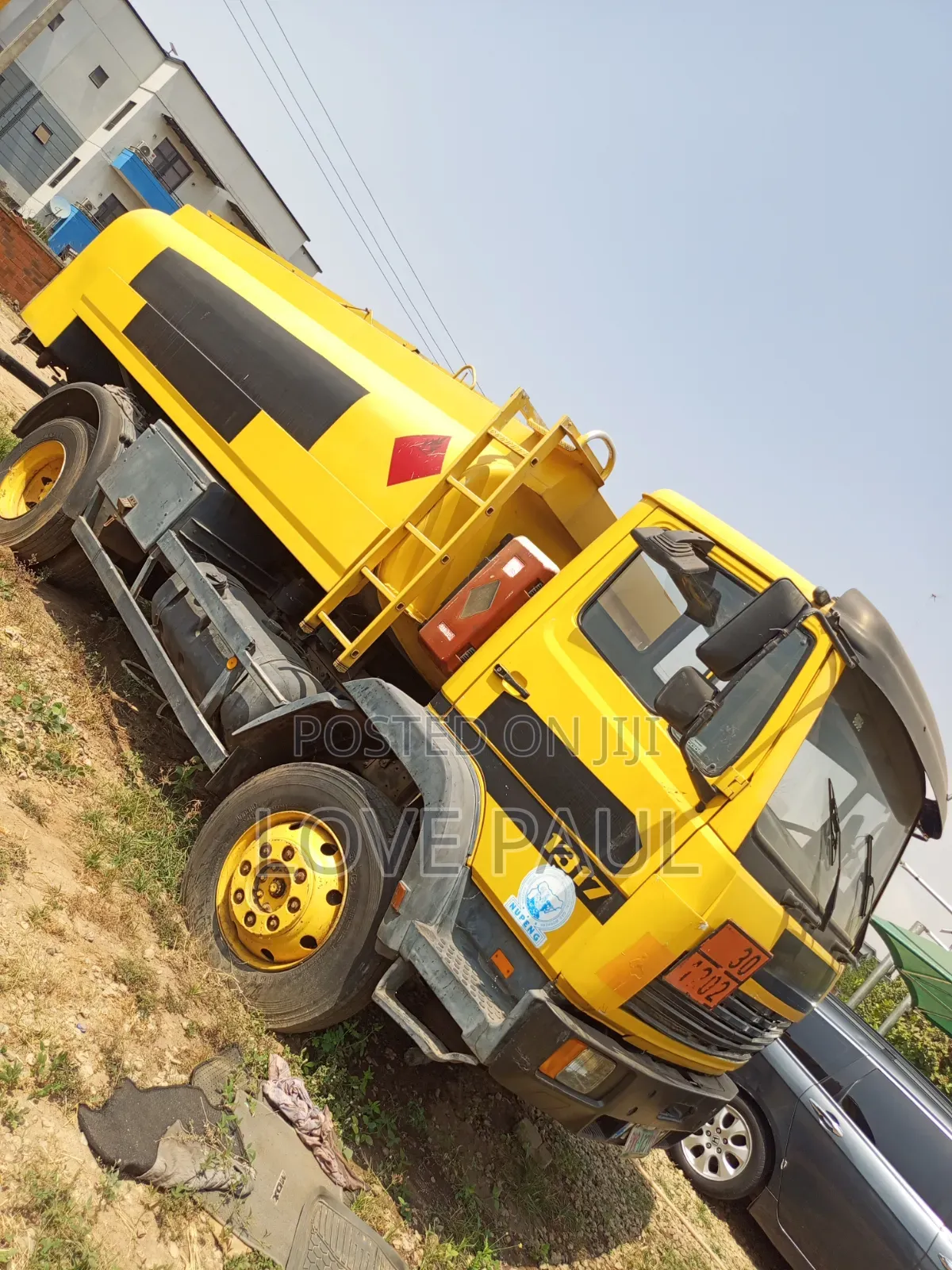 Very Sharp Mercedes Benz Metre Truck(12,000litres)
