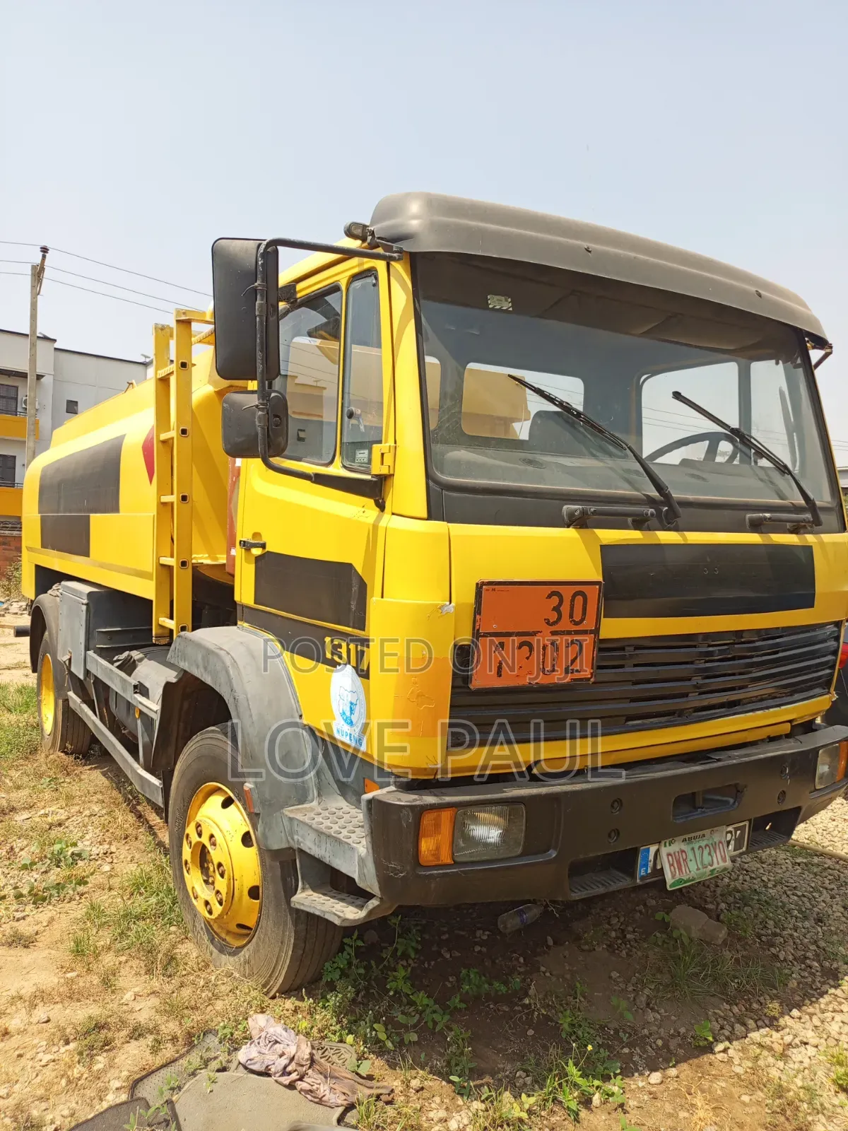 Very Sharp Mercedes Benz Metre Truck(12,000litres)
