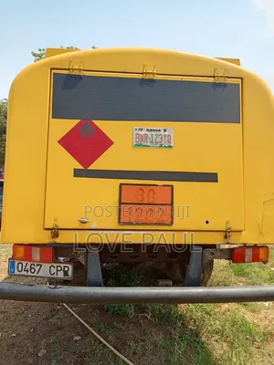 Very Sharp Mercedes Benz Metre Truck(12,000litres)