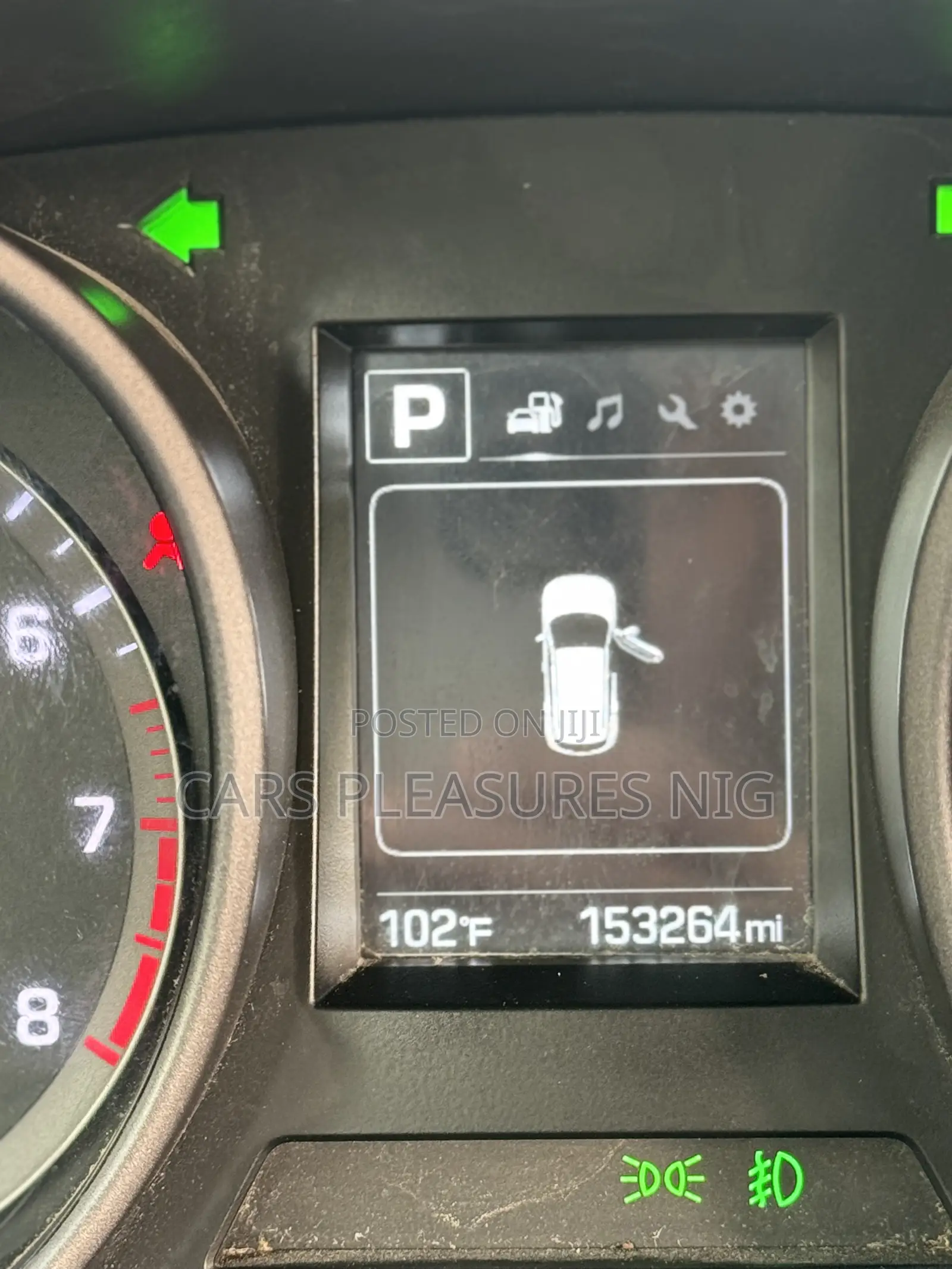 Hyundai Santa Fe 2017 White