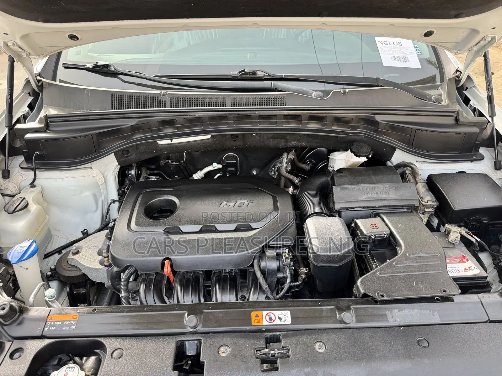 Hyundai Santa Fe 2017 White