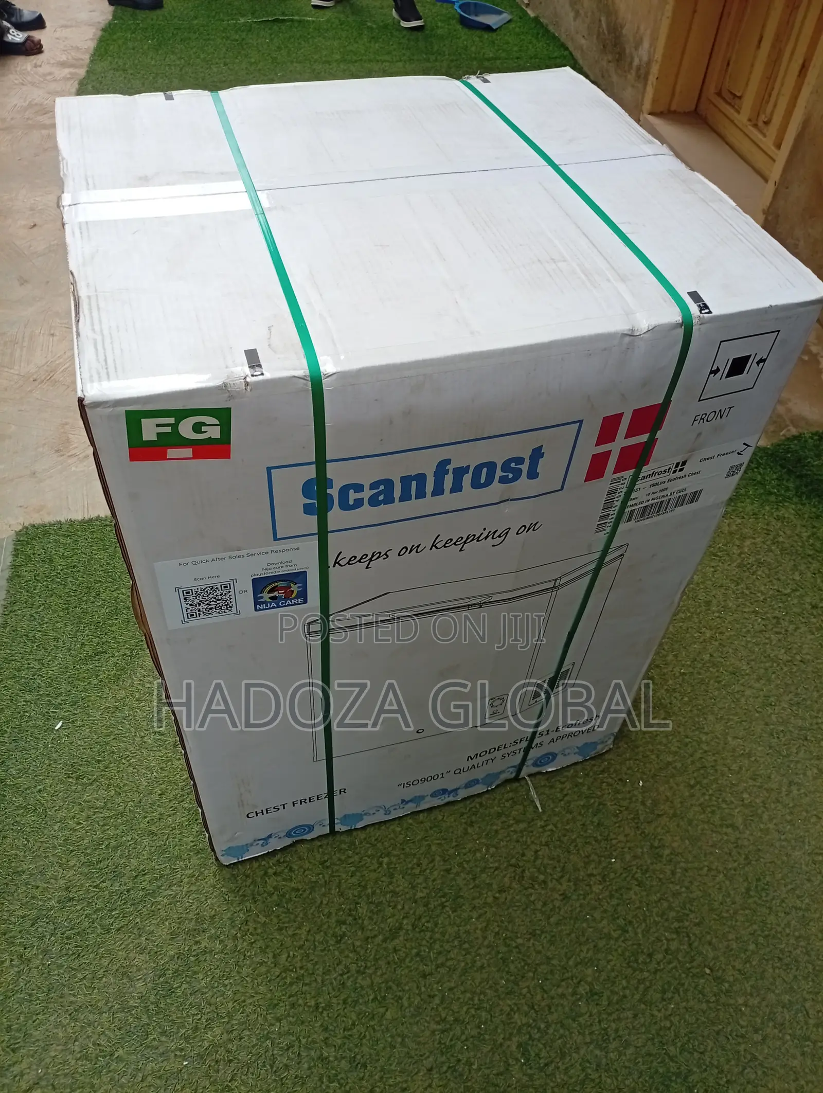Super Clean Scanfrost Freezer – Works Perfectly