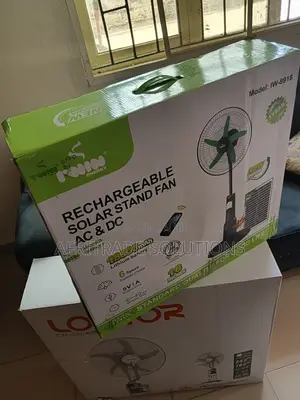 Iwin 18-Inch Fan Rechargeable – High Performance