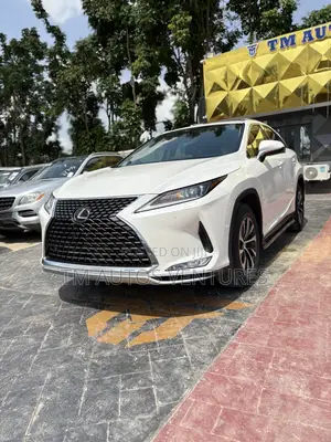 Lexus RX 2021 White