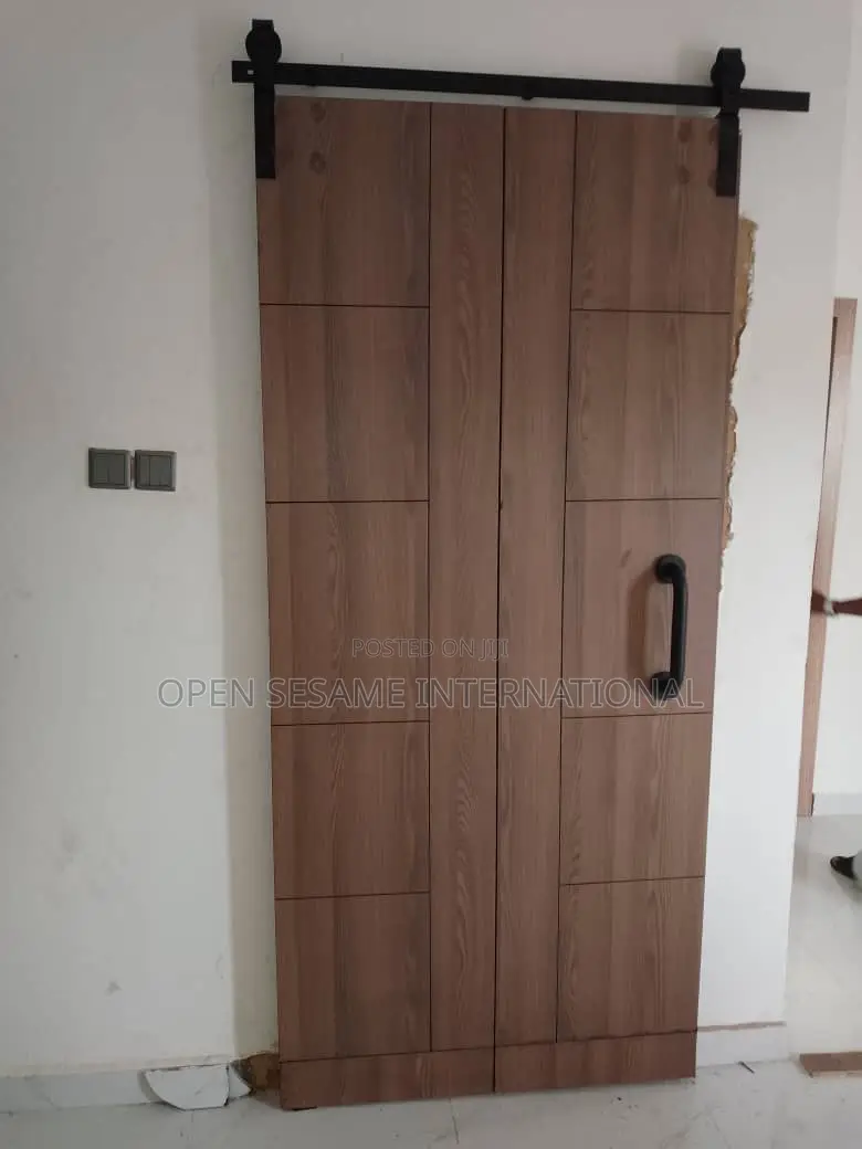 Foldable Barn Door