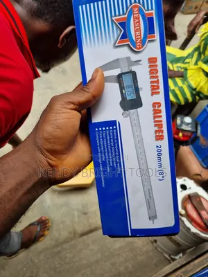 Digital Caliper 200mm 8"