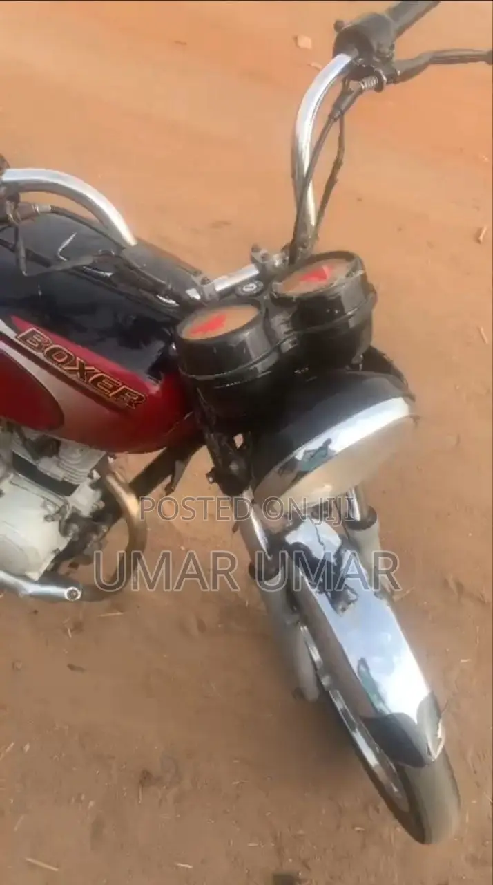 Bajaj Boxer 2019 Red