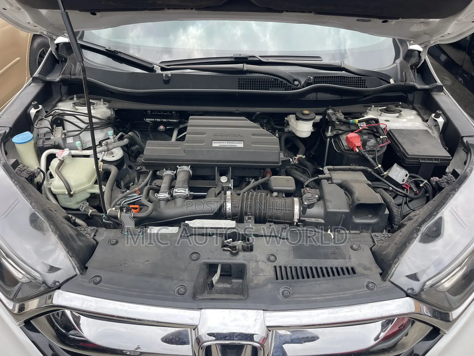 Honda CR-V 2019 White