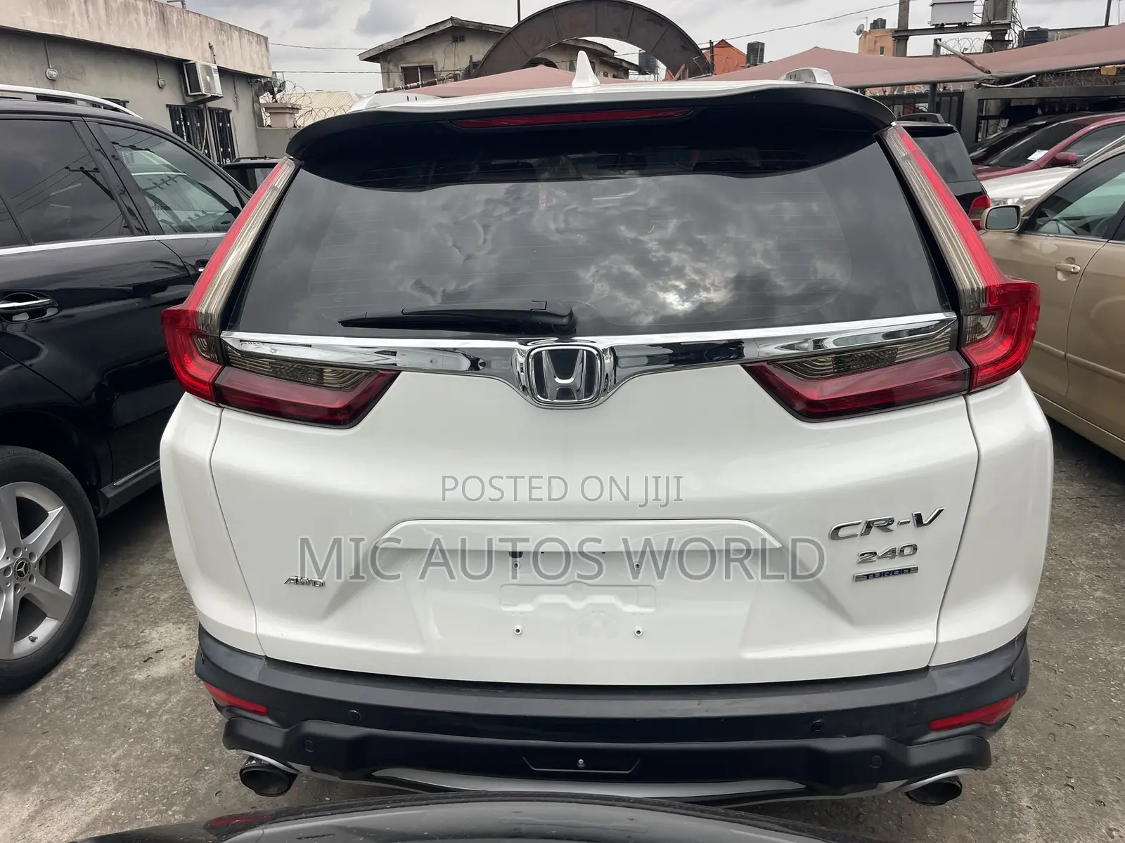 Honda CR-V 2019 White