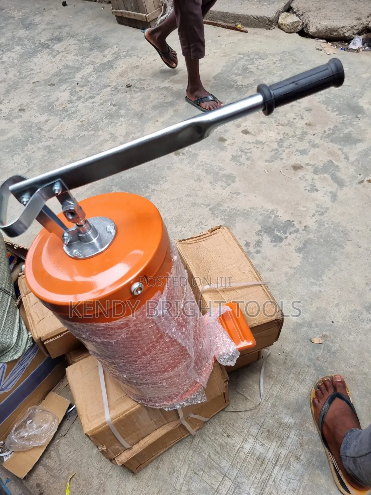 Grease Bucket 16l
