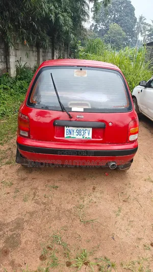 Nissan Micra 2002 Red