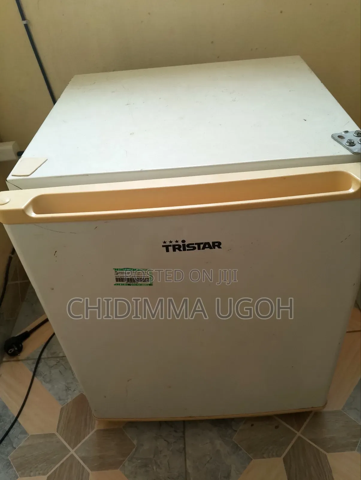 Neatly Used 50l Refrigerator