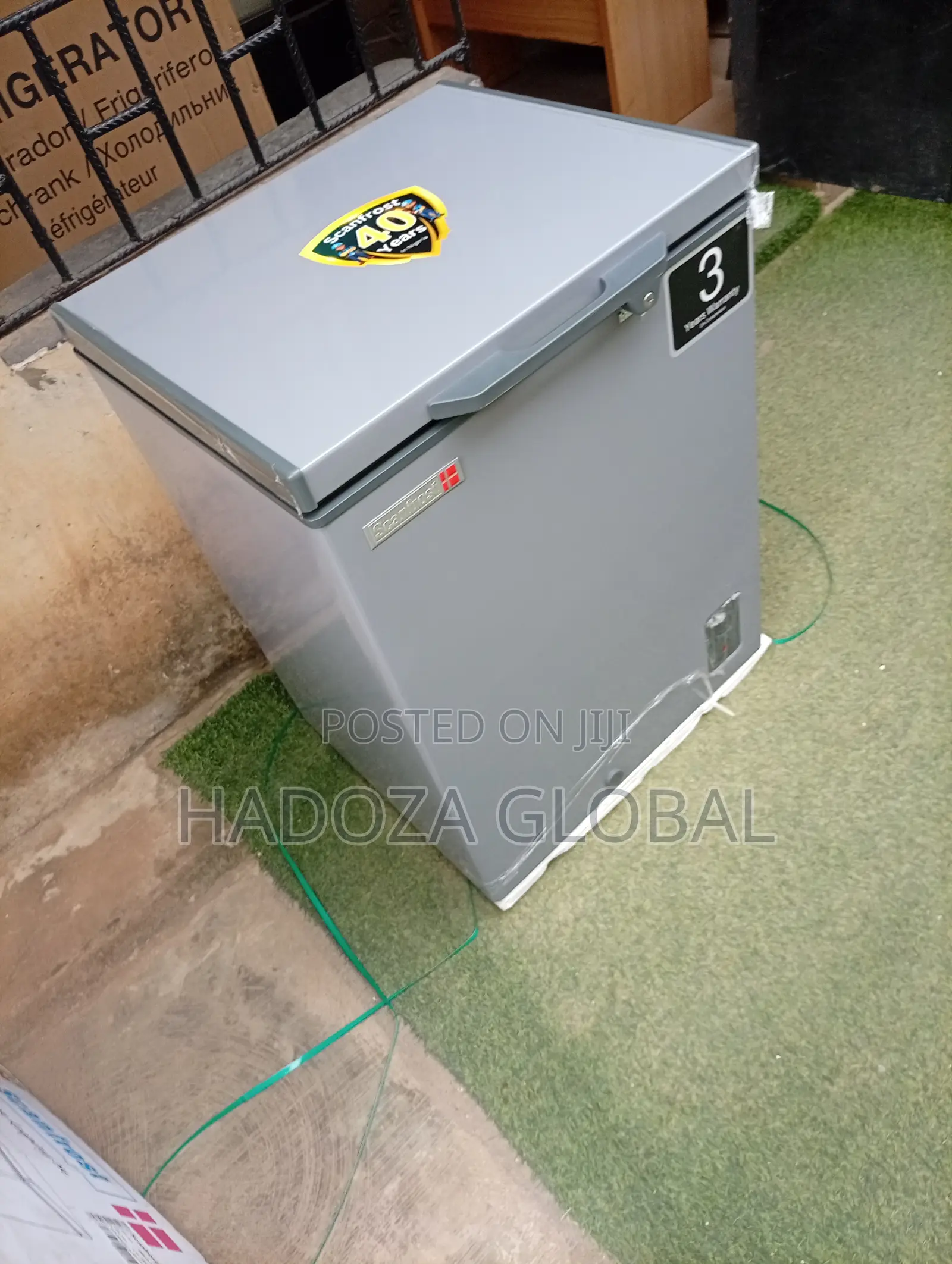 Scanfrost Freezer – Keeps Food Fresh Longer