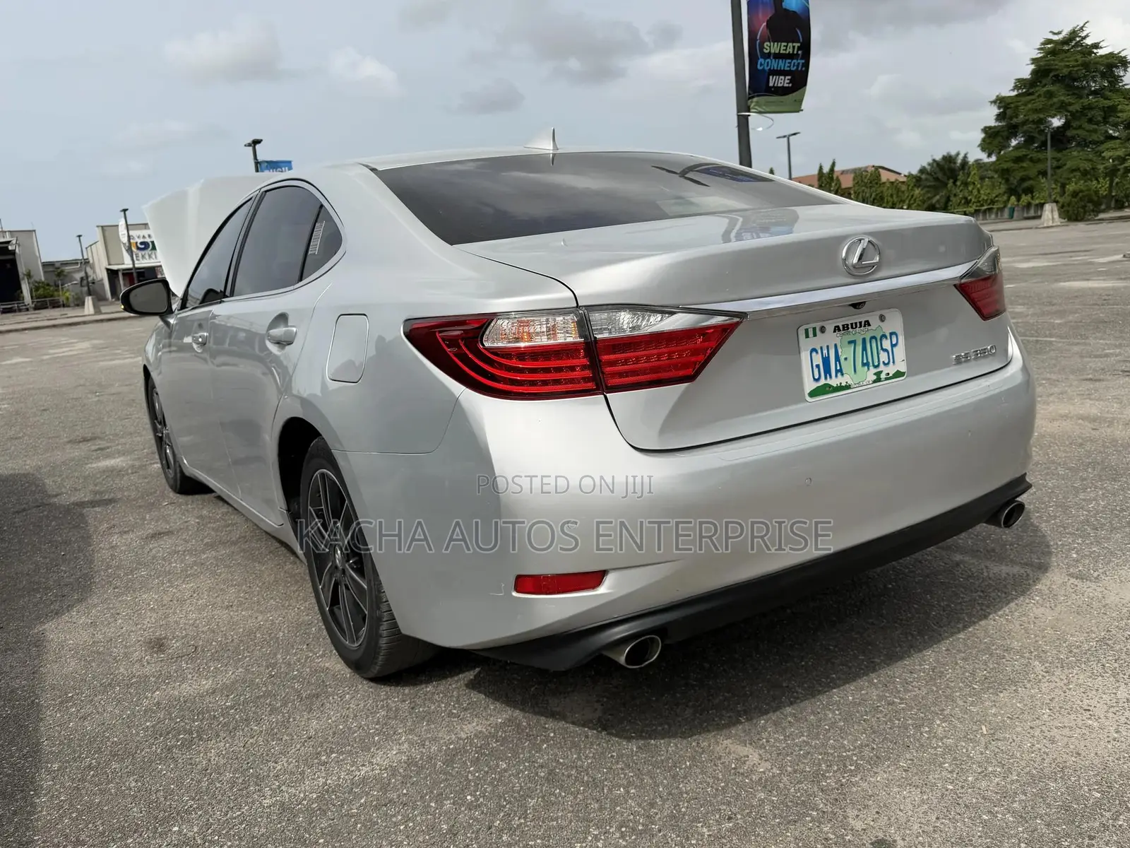 Lexus ES 2015 Silver