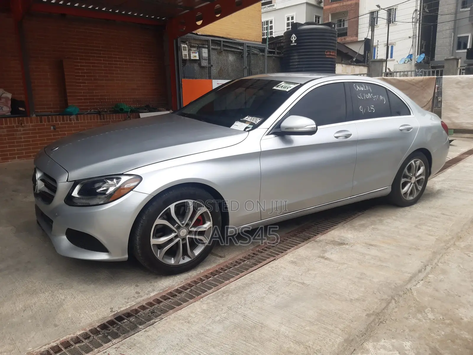 Mercedes-Benz C300 2015 Silver