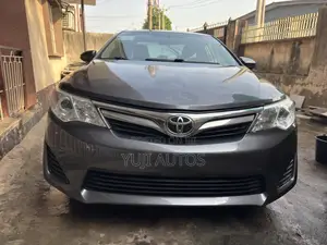 Toyota Camry 2013 Gray