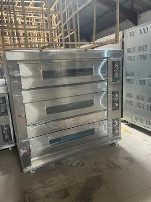 3 Deck, 6 Trays Commercial Gas Oven