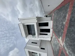 5bdrm Duplex in Harry Drive, VGC / Ajah for sale