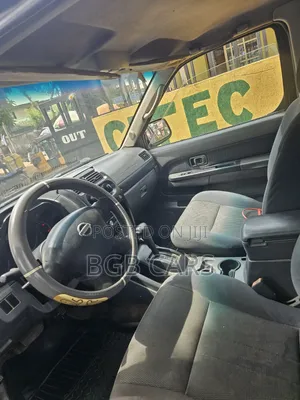 Nissan Frontier Automatic 2005 Black
