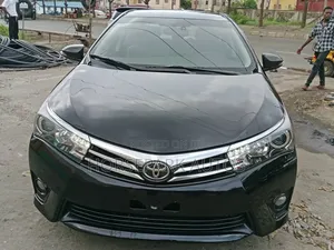 Toyota Corolla 2015 Black