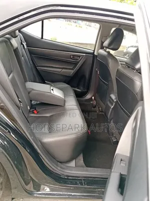 Toyota Corolla 2015 Black
