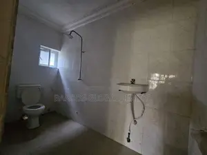 9bdrm Block of Flats in Riverbank Estate,, Iseri for sale