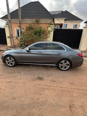 Mercedes-Benz C300 2018 Gray