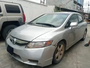 Honda Civic 2010 Silver