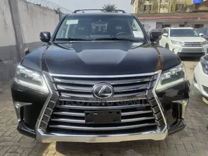 Lexus LX 570 AWD 2017 Black