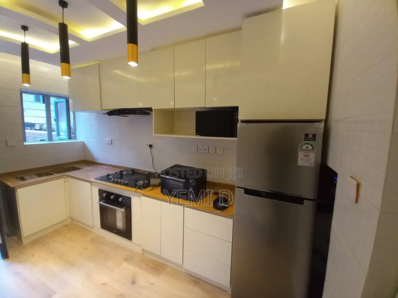 Urbane Kitchen Cabinets