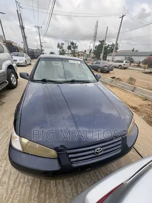 Toyota Camry 2000