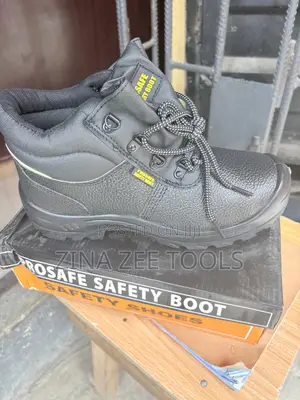 Pro Safe Safety Boots