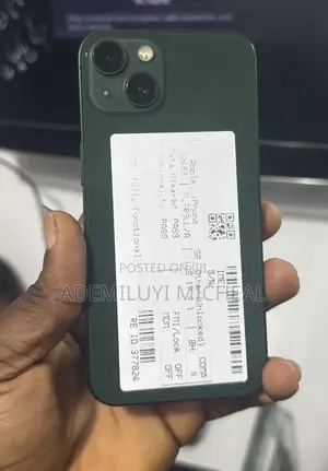Apple iPhone 13 128 GB Green