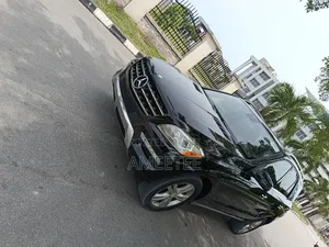 Mercedes-Benz M Class 2013 Black