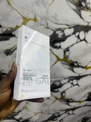 Apple iPhone 16 Pro Max 1 TB Gold