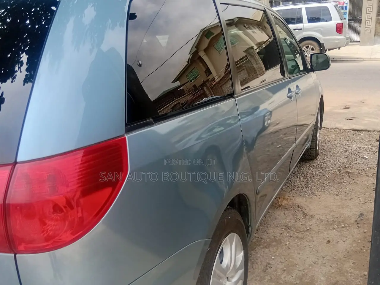 Toyota Sienna 2009 Blue