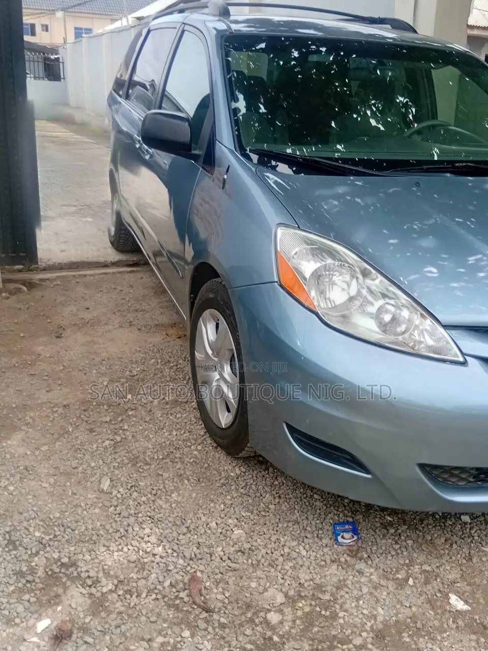 Toyota Sienna 2009 Blue