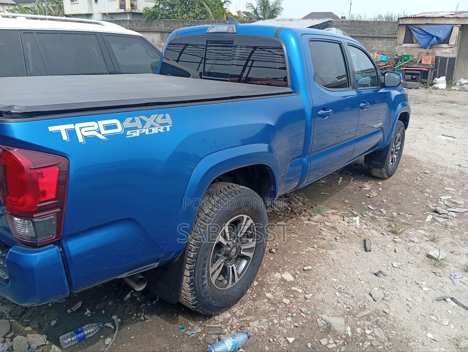 Toyota Tacoma 2018 Blue