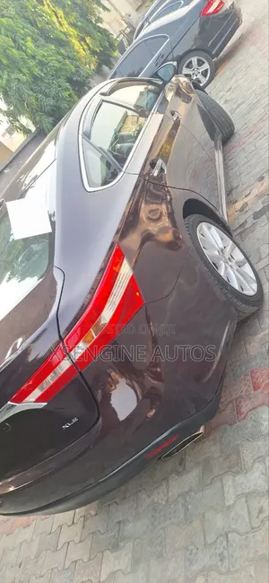 Toyota Avalon 2015 Burgundy