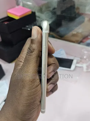 Apple iPhone 7 32 GB Silver