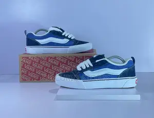 Vans Knu Skool