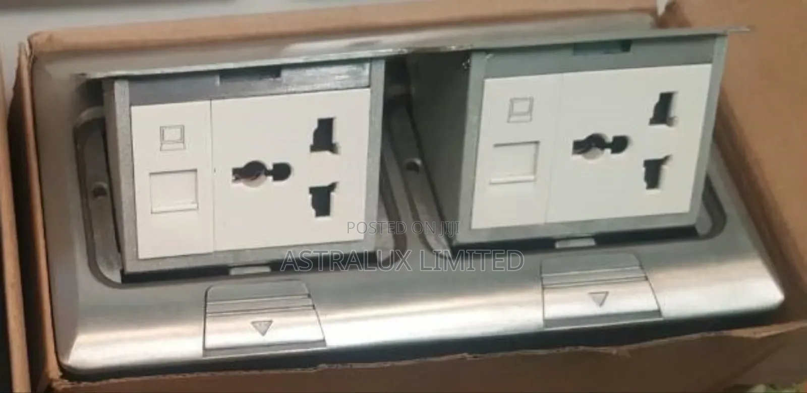 13a Twin With Rj45 Floor Socket