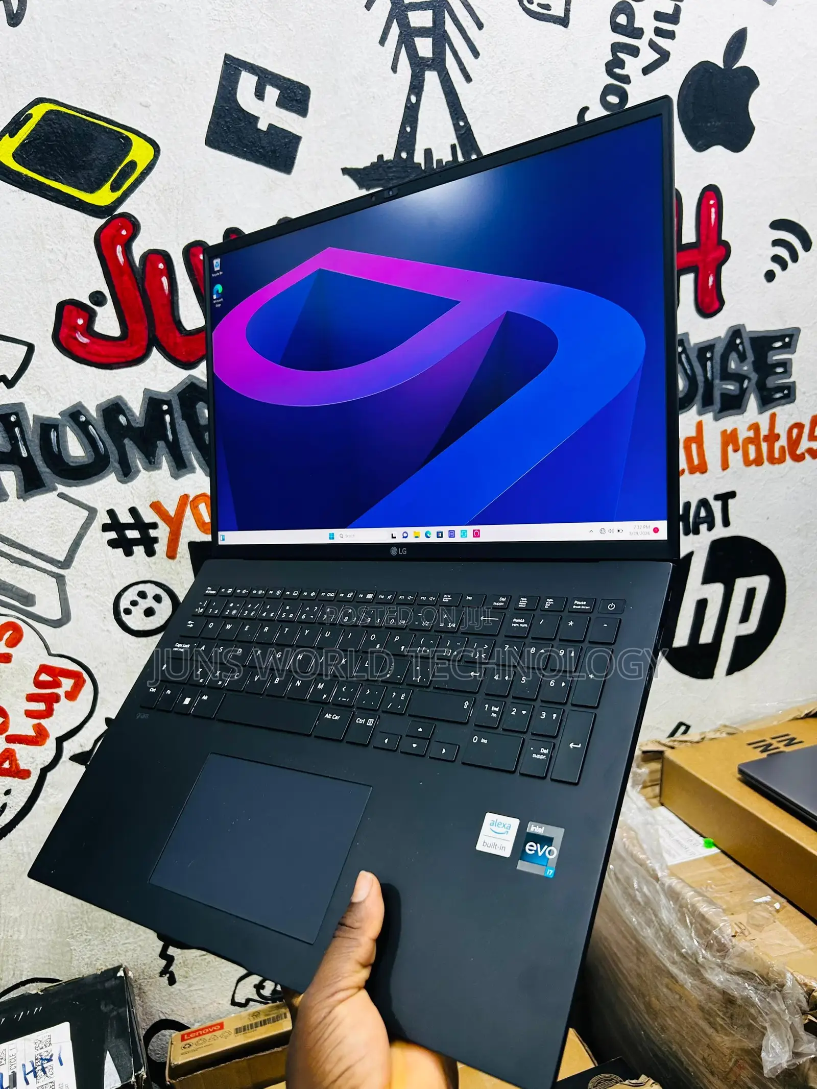 Laptop LG Gram 15.6 16GB Intel Core i7 SSD 512GB