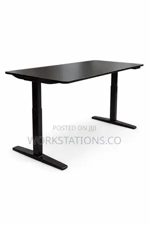 Kaya Core Desk