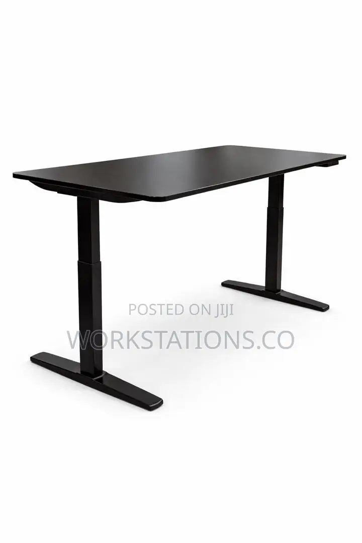 Kaya Core Desk