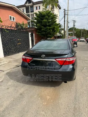 Toyota Camry 2016 Black