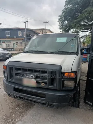 Ford E250 2007 White