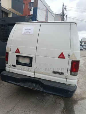 Ford E250 2007 White